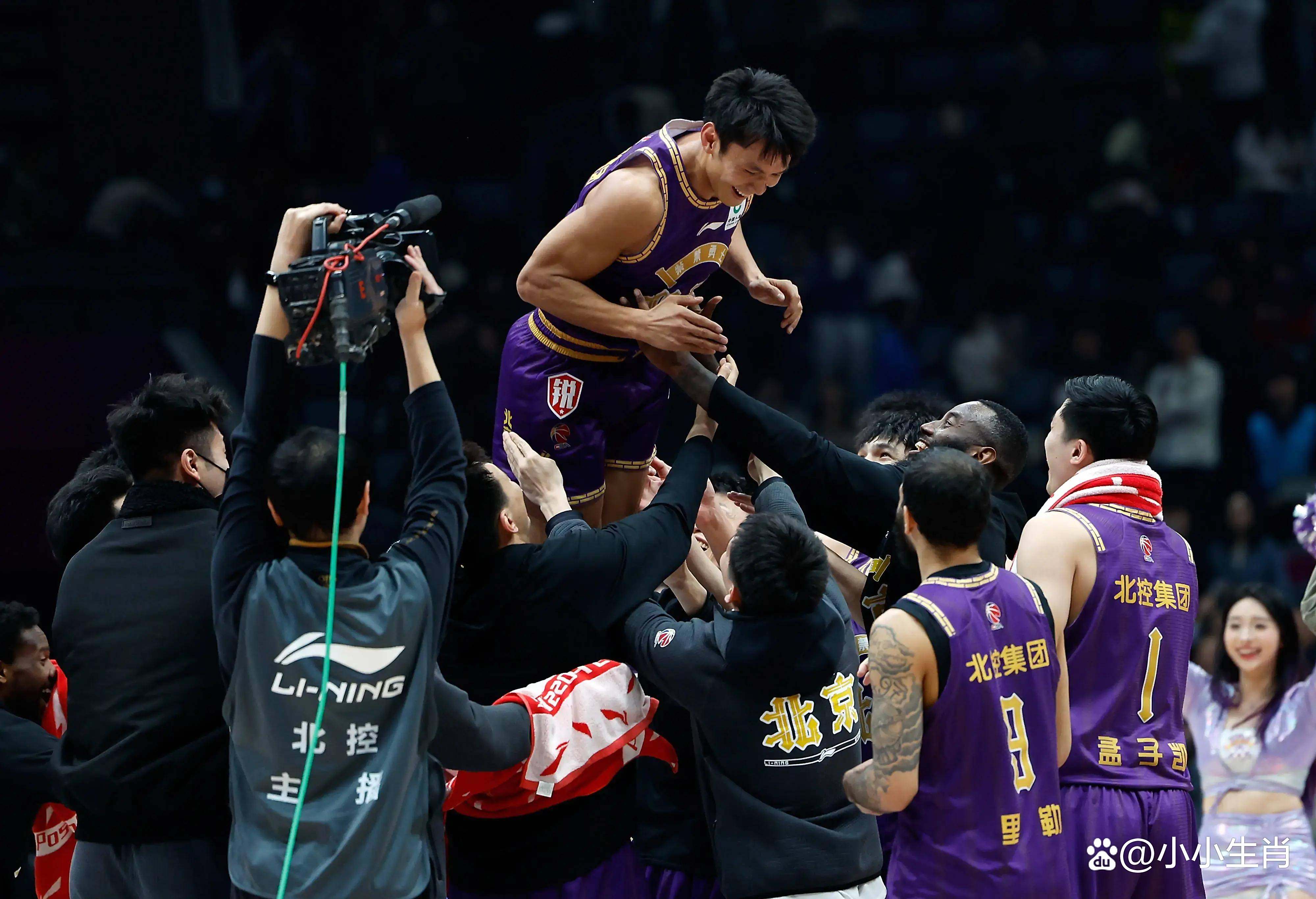 NG体育网站包含CBA季后赛赛程吃紧,马德里竞技今夜更衣室发声,压力陡增,临场指挥获称赞的词条